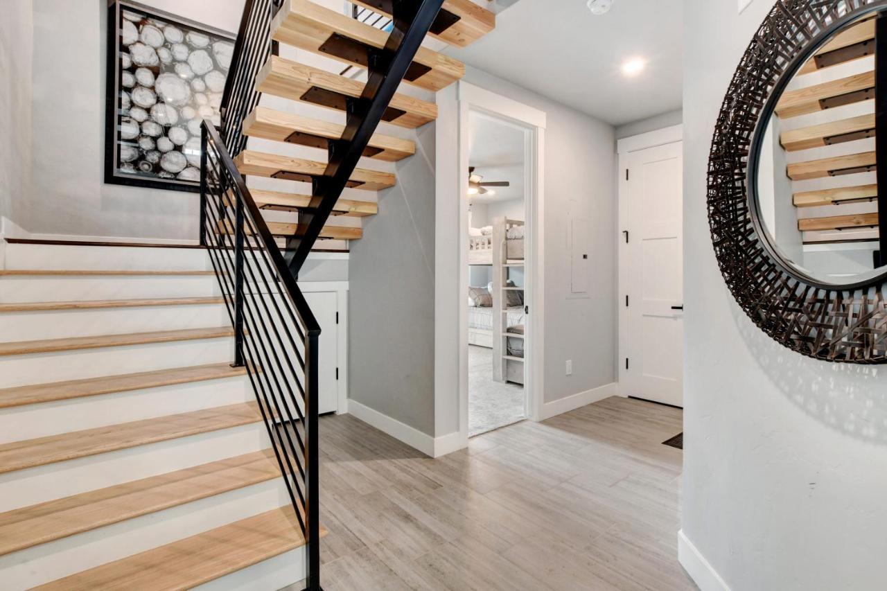 New Luxury River Front Villa #104 With Rooftop Hot Tub & Firepit, Great Views - 500 Dollars Of Free Activities & Equipment Rentals Daily Winter Park Exterior foto